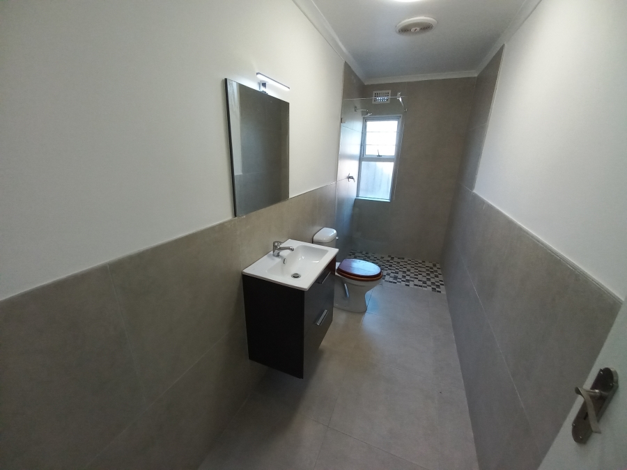 To Let 3 Bedroom Property for Rent in Gatesville Western Cape